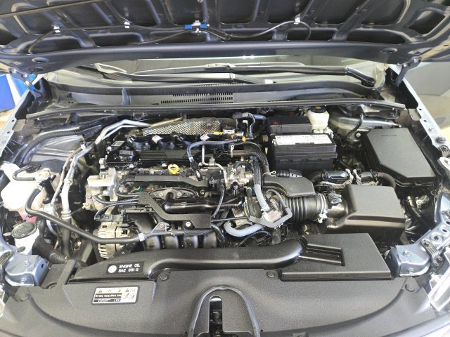 Used 2025 Toyota Corolla LE FWD image 11