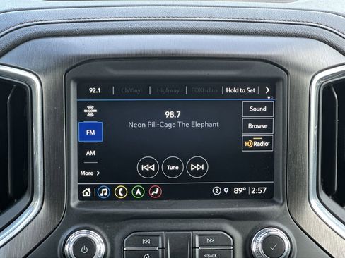 Used 2021 GMC Sierra 1500 AT4 w/ AT4 Premium Package AWD/4WD image 26
