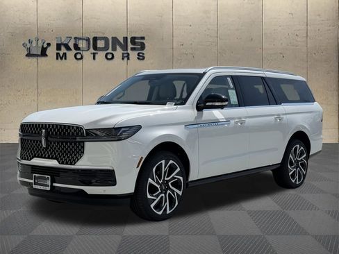 New 2026 Lincoln Navigator L Reserve image 1