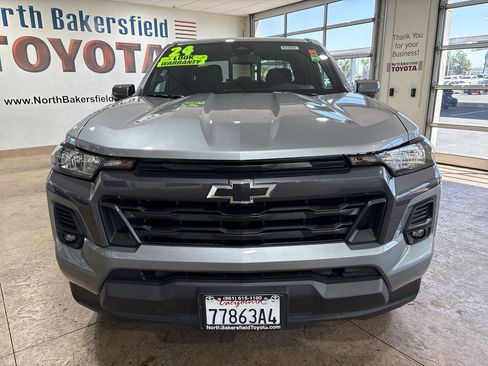 Used 2024 Chevrolet Colorado LT w/ LT Convenience Package RWD image 5
