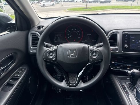 Used 2022 Honda HR-V EX image 19
