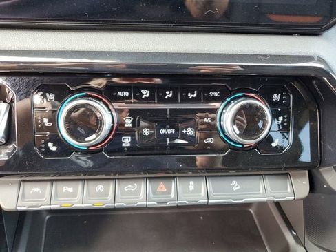 New 2026 GMC Sierra 1500 AT4 w/ Technology Package image 25