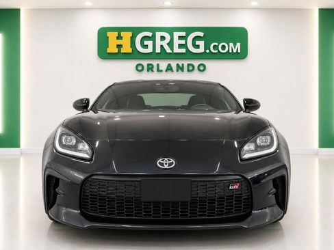 Used 2022 Toyota GR86 Premium RWD image 7