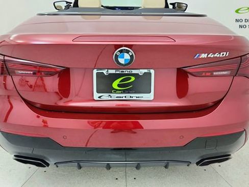 Used 2026 BMW M440i Convertible RWD image 11