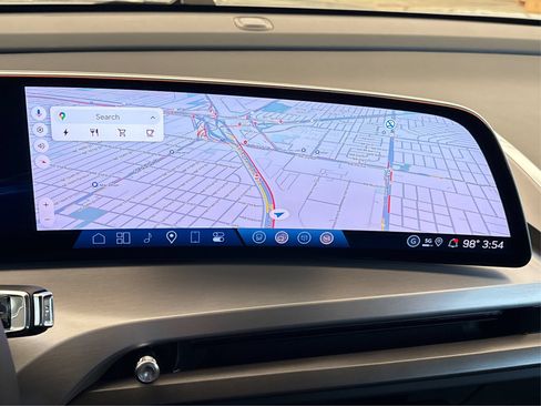 New 2027 Cadillac Vistiq Sport AWD/4WD image 23