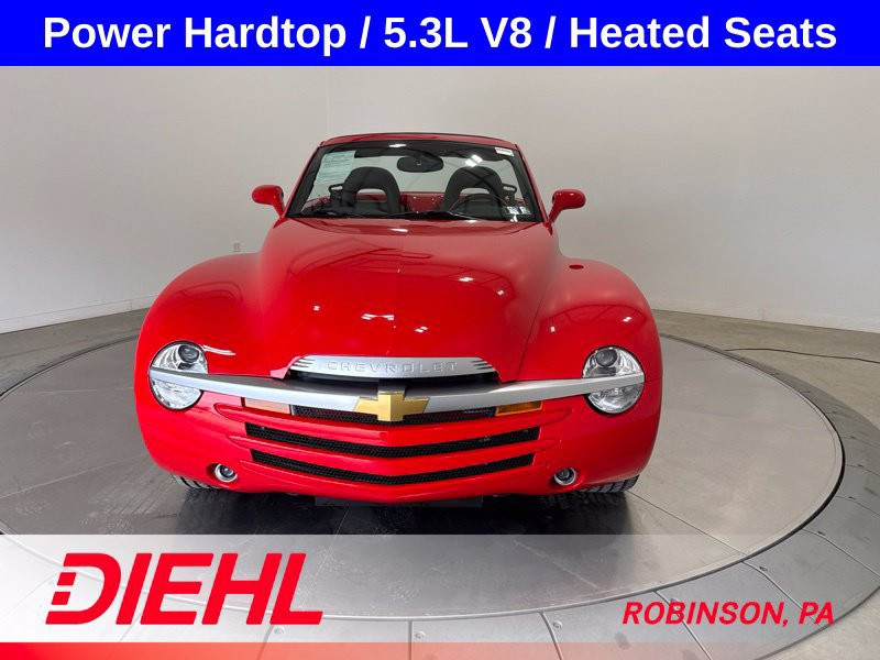 Used 2004 Chevrolet SSR w/ Preferred Equipment Group RWD image 12