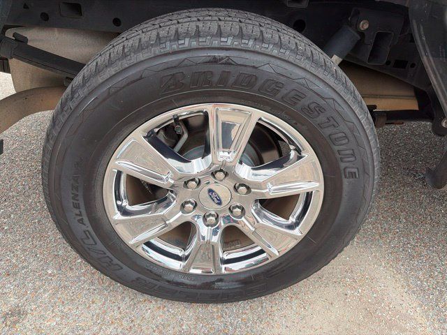 Used 2015 Ford F150 Lariat RWD image 9
