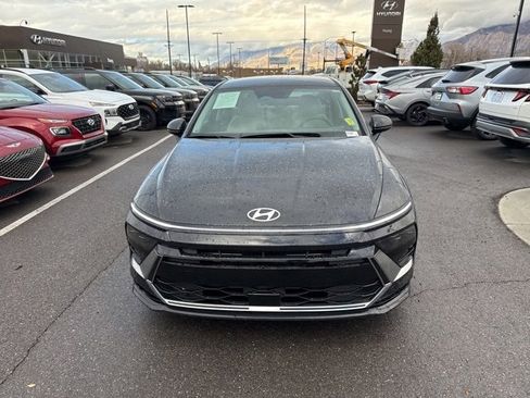 Used 2024 Hyundai Sonata SEL image 2