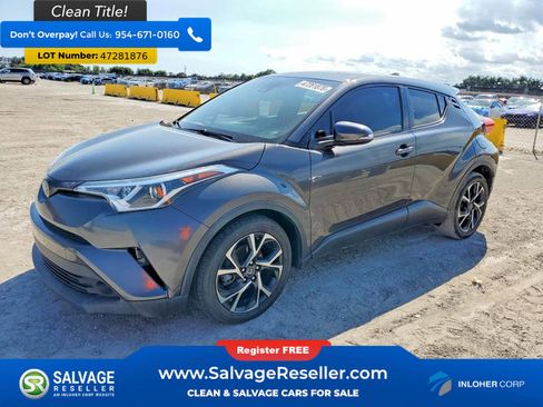 Used 2019 Toyota C-HR XLE image 1