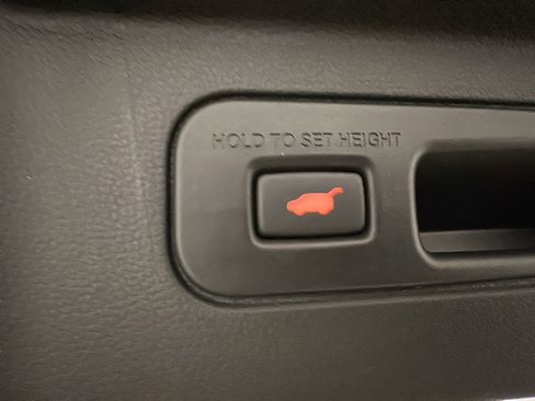 Certified 2025 Honda Pilot Elite image 28