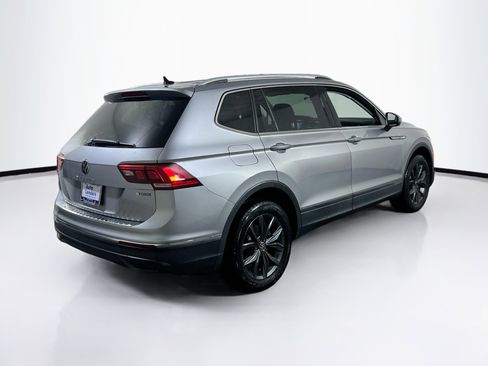Used 2022 Volkswagen Tiguan SE image 5