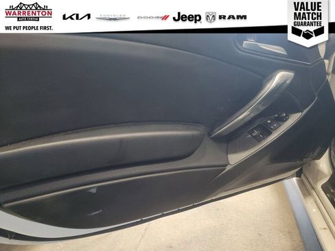 Used 2019 FIAT 124 Spider Abarth w/ Navigation & Sound Group RWD image 21