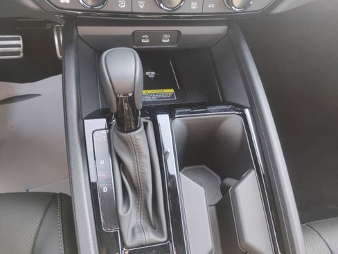 Certified 2025 Honda Accord Sport image 11