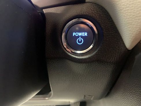 Used 2019 Toyota RAV4 XLE AWD/4WD image 27