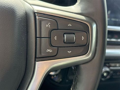 Used 2025 Chevrolet Silverado 1500 LT image 35