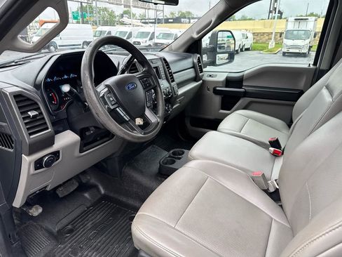 Used 2019 Ford F550 4x4 Regular Cab Super Duty image 16