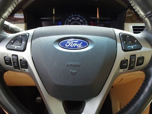 Used 2013 Ford Flex Limited FWD image 26
