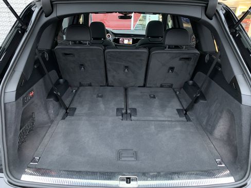 Certified 2025 Audi Q7 3.0T Prestige w/ Prestige Package image 26