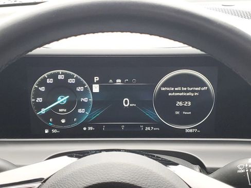 Used 2024 Kia Seltos SX w/ SX Sunroof Package image 18