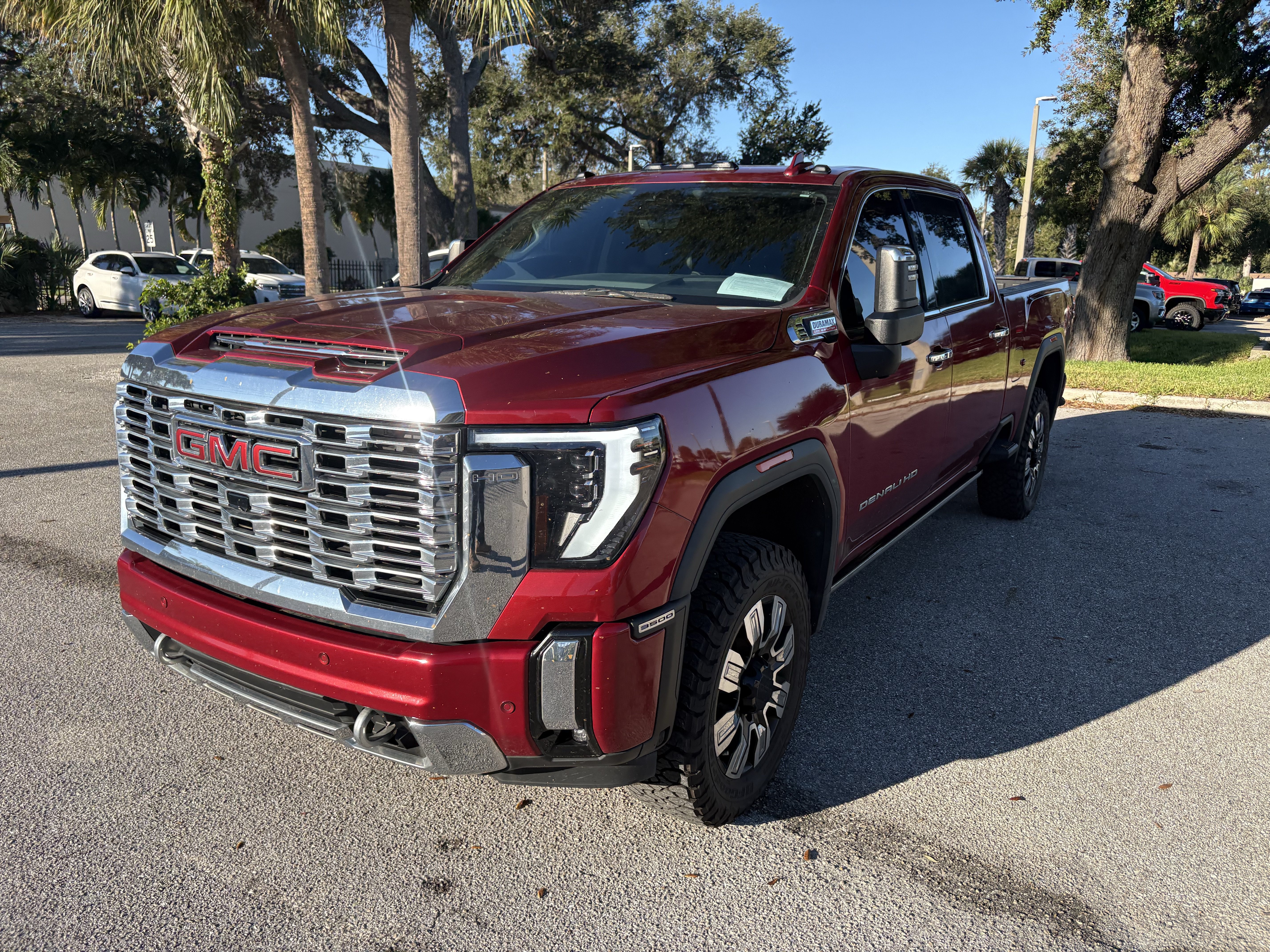Used 2024 GMC Sierra 3500 Denali w/ Denali Reserve Package AWD/4WD image 3