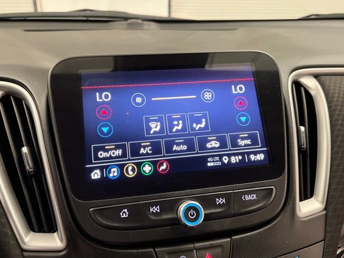 Used 2025 Chevrolet Malibu LT FWD image 53