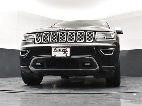 Used 2019 Jeep Grand Cherokee Overland AWD/4WD image 20