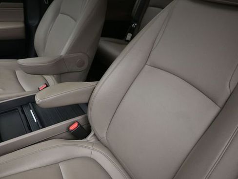 Used 2023 Honda Odyssey Touring image 18