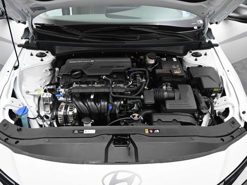 New 2026 Hyundai Elantra Sport FWD image 23