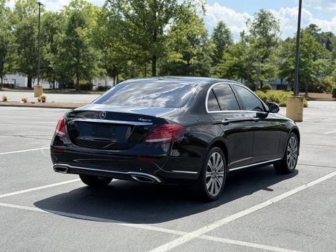 Used 2018 Mercedes-Benz E 300 4MATIC w/ Premium 1 Package image 7