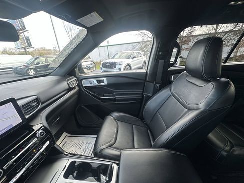 Used 2023 Ford Explorer ST w/ Equipment Group 401A AWD/4WD image 11
