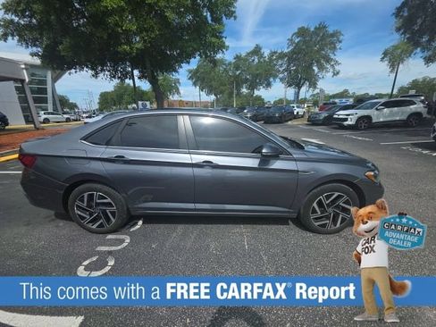 Used 2023 Volkswagen Jetta SEL FWD image 2