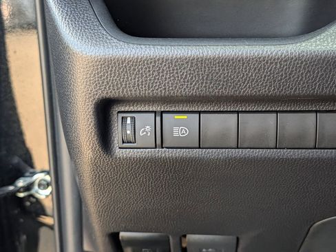 Used 2025 Toyota RAV4 XLE w/ Convenience Package image 35