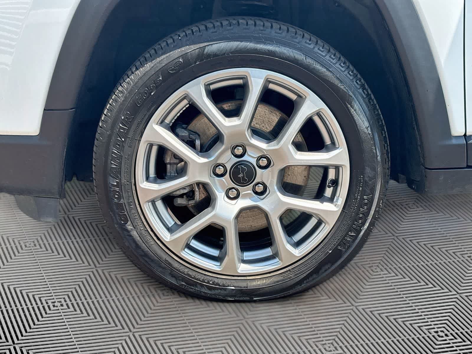Used 2025 Jeep Compass Limited AWD/4WD image 30