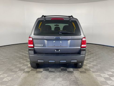 Used 2010 Ford Escape XLS FWD image 20