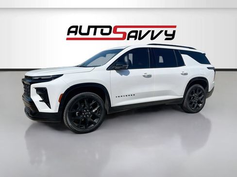 Used 2024 Chevrolet Traverse RS AWD/4WD image 3