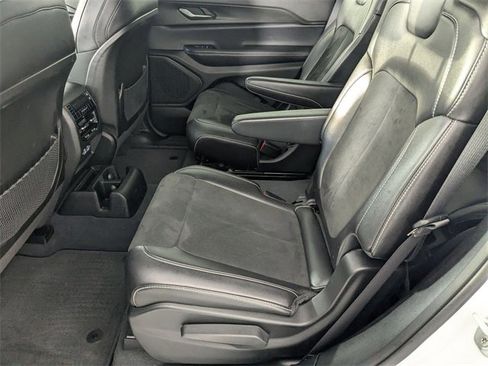 Certified 2023 Jeep Grand Cherokee L Altitude image 27