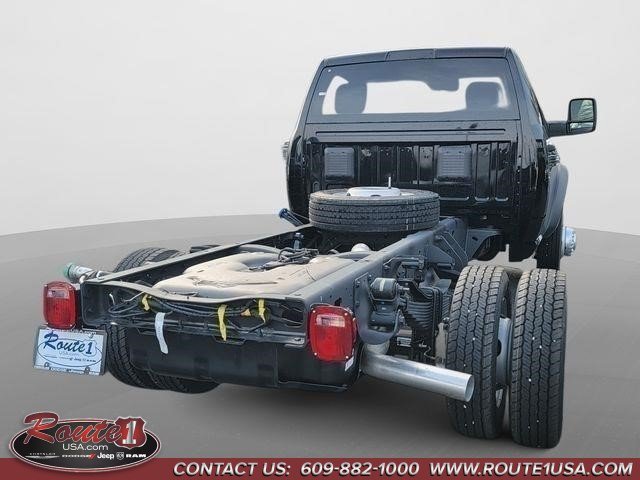 New 2026 RAM 5500 Tradesman w/ Chrome Appearance Group AWD/4WD image 8