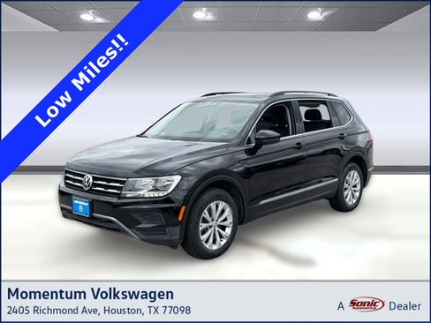 Used 2018 Volkswagen Tiguan SE w/ Panoramic Sunroof Package FWD image 1