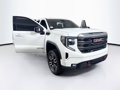Used 2023 GMC Sierra 1500 AT4 w/ AT4 Preferred Package AWD/4WD image 35