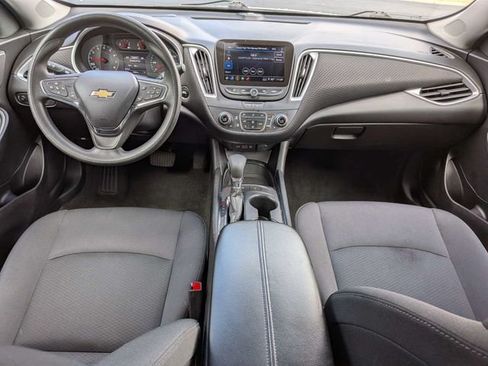 Used 2024 Chevrolet Malibu LT FWD image 6