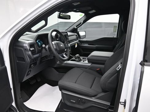New 2026 Ford F150 XLT w/ Equipment Group 302A MID AWD/4WD image 11
