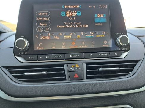 Used 2022 Nissan Altima 2.5 SR image 10