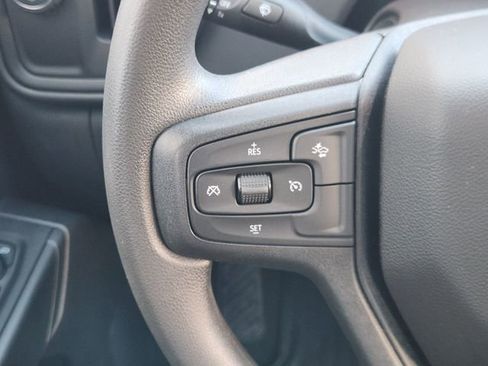 Used 2023 Chevrolet Silverado 1500 Custom image 24