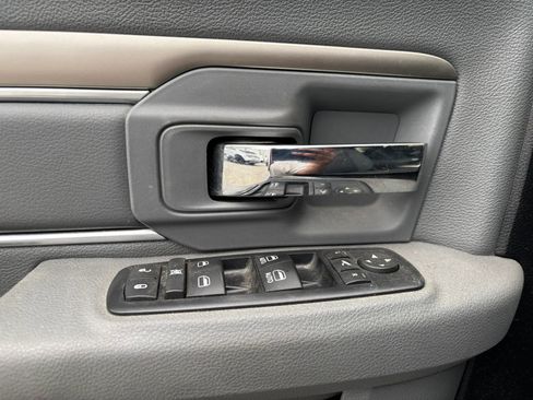 Used 2016 RAM 1500 Lone Star image 14