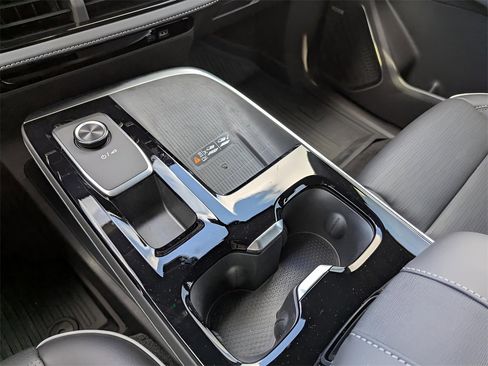 New 2026 Buick Enclave Sport Touring w/ Super Cruise Package image 11