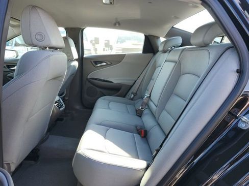 Certified 2025 Chevrolet Malibu LT image 32