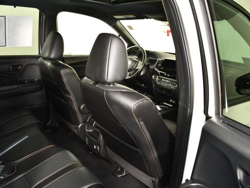 Used 2022 Honda Passport TrailSport image 47