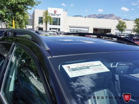 Used 2021 Subaru Crosstrek 2.5i Sport w/ Moonroof Package AWD/4WD image 7