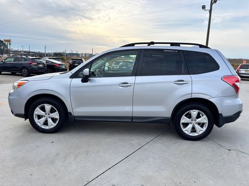 Used 2016 Subaru Forester 2.5i Premium image 7