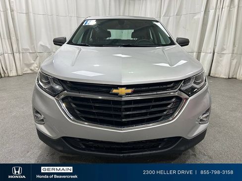 Used 2018 Chevrolet Equinox LS FWD image 3